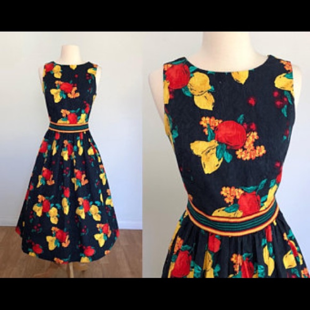 Eva Mendes Floral Fruits Sleeveless Dress